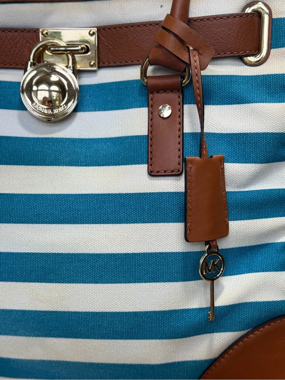 Michael Kors Nautical 2010s Hamilton Large  Canvas Tote Blue White Tote (Fair)